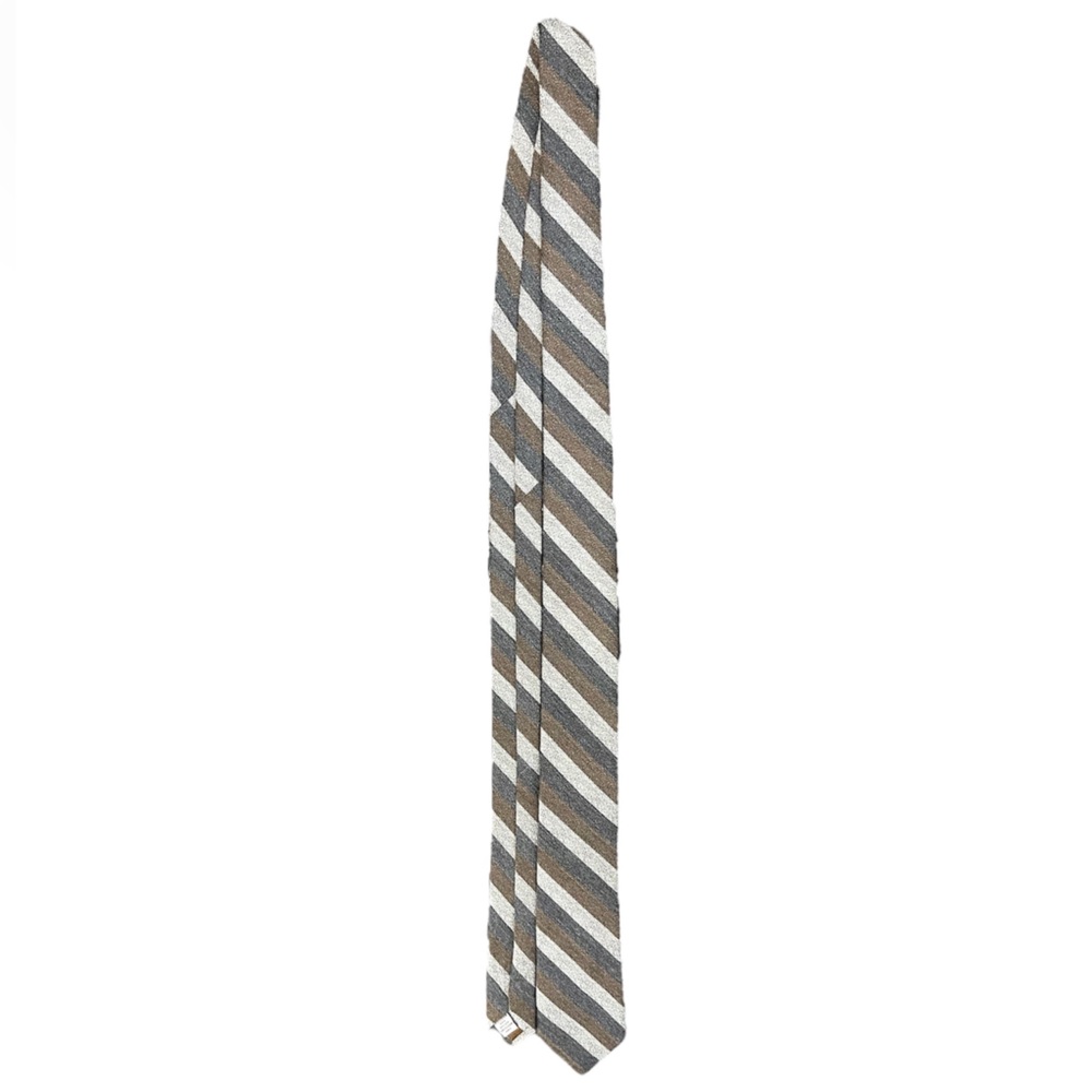 Gently used men’s tie. (TALL)